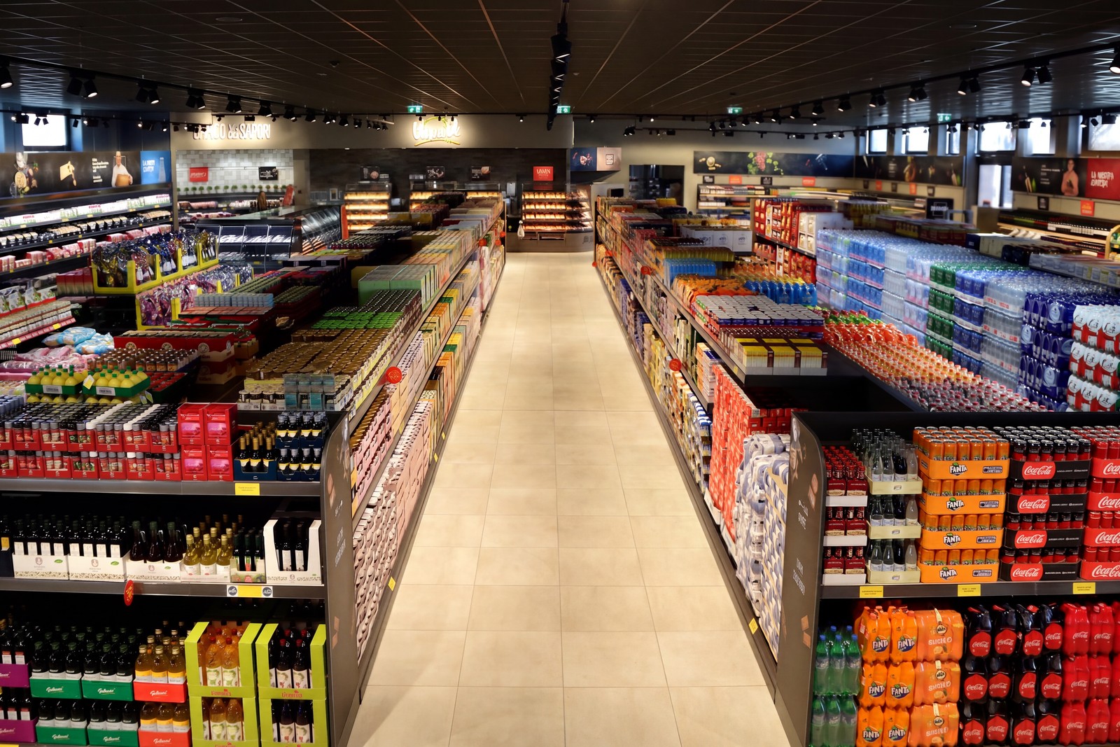 Pavimentazione per grande distribuzione – Supermercato ALDI — Provincia di Verona